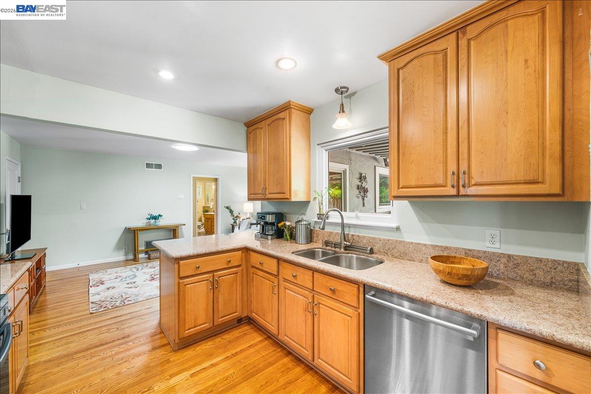 4252 Argonaut Ct