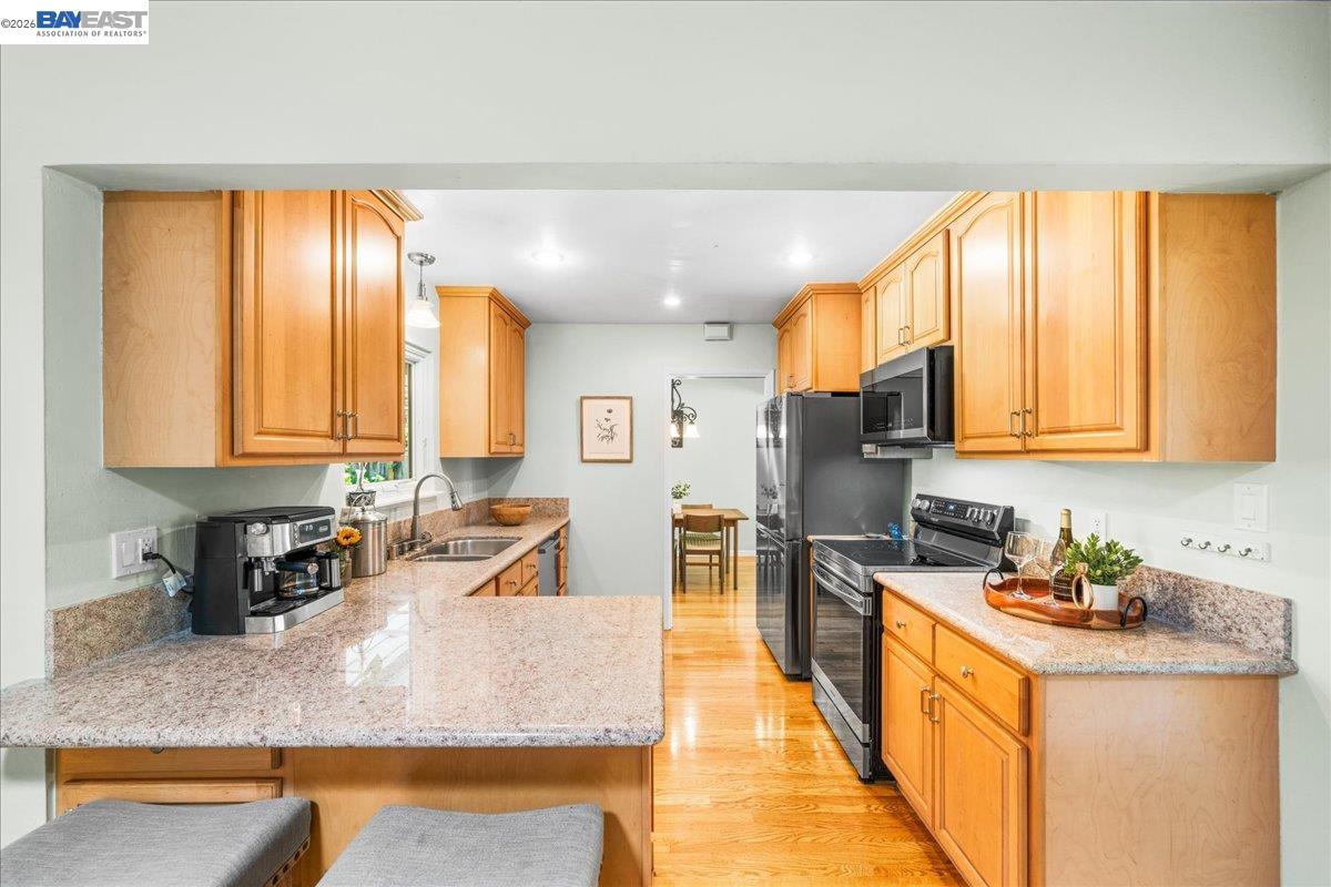 4252 Argonaut Ct