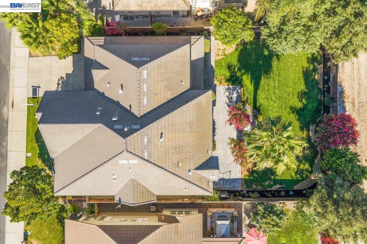 1461 Biarritz St