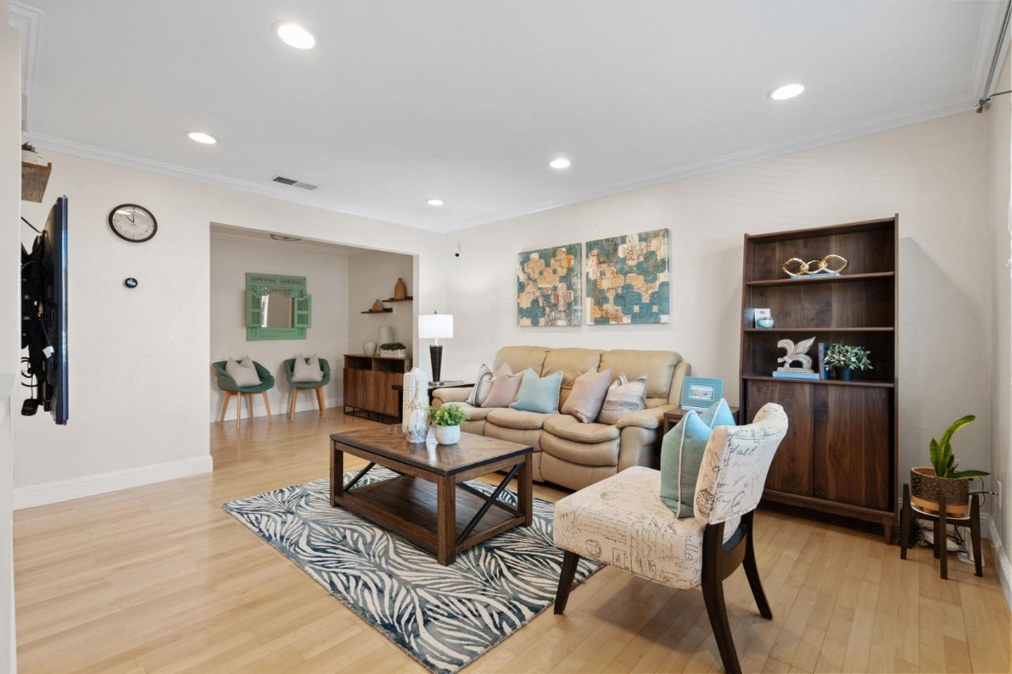 663 Concord Place