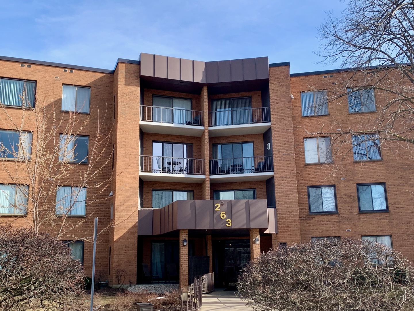 263 S Clubhouse Drive Unit: 108