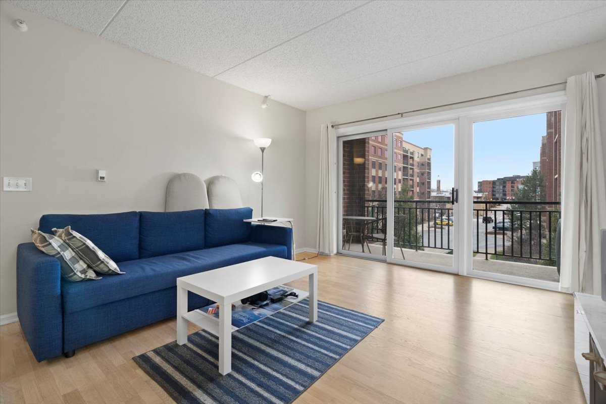 5 W Central Road Unit: 307