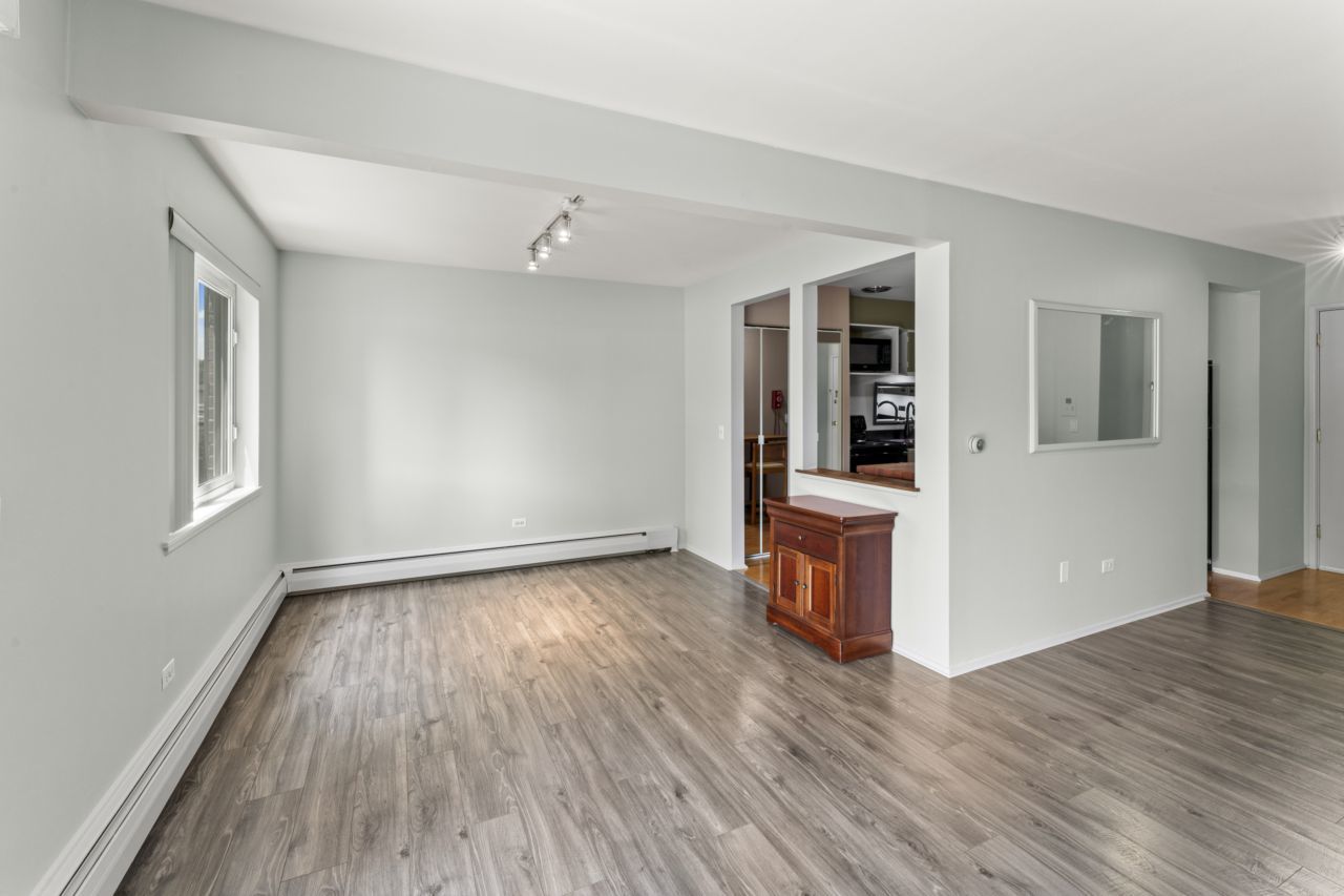 2319 E Olive Street Unit: 1D