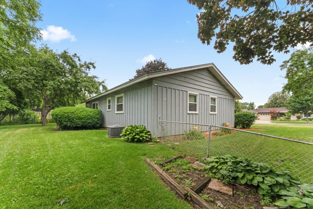 57 Kenilworth Avenue