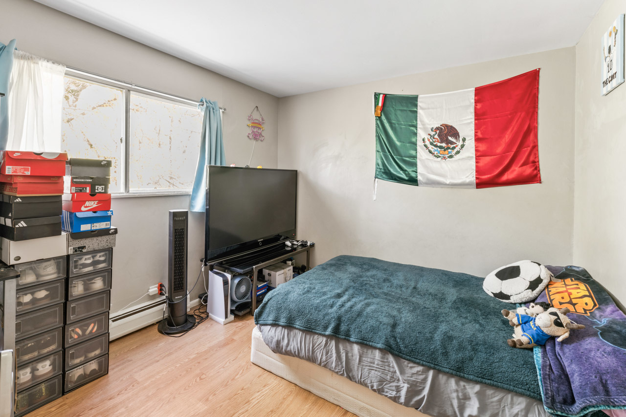 2504 Algonquin Road Unit: 17