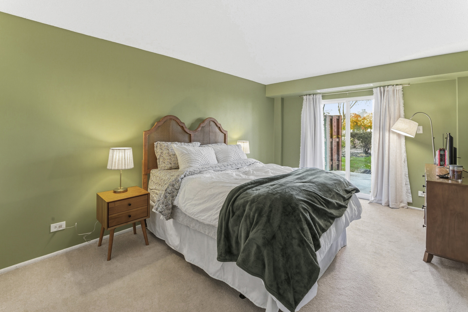 35 S Baybrook Drive Unit: 106