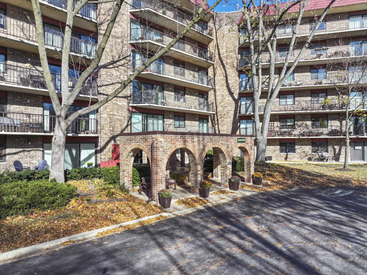 35 S Baybrook Drive Unit: 106