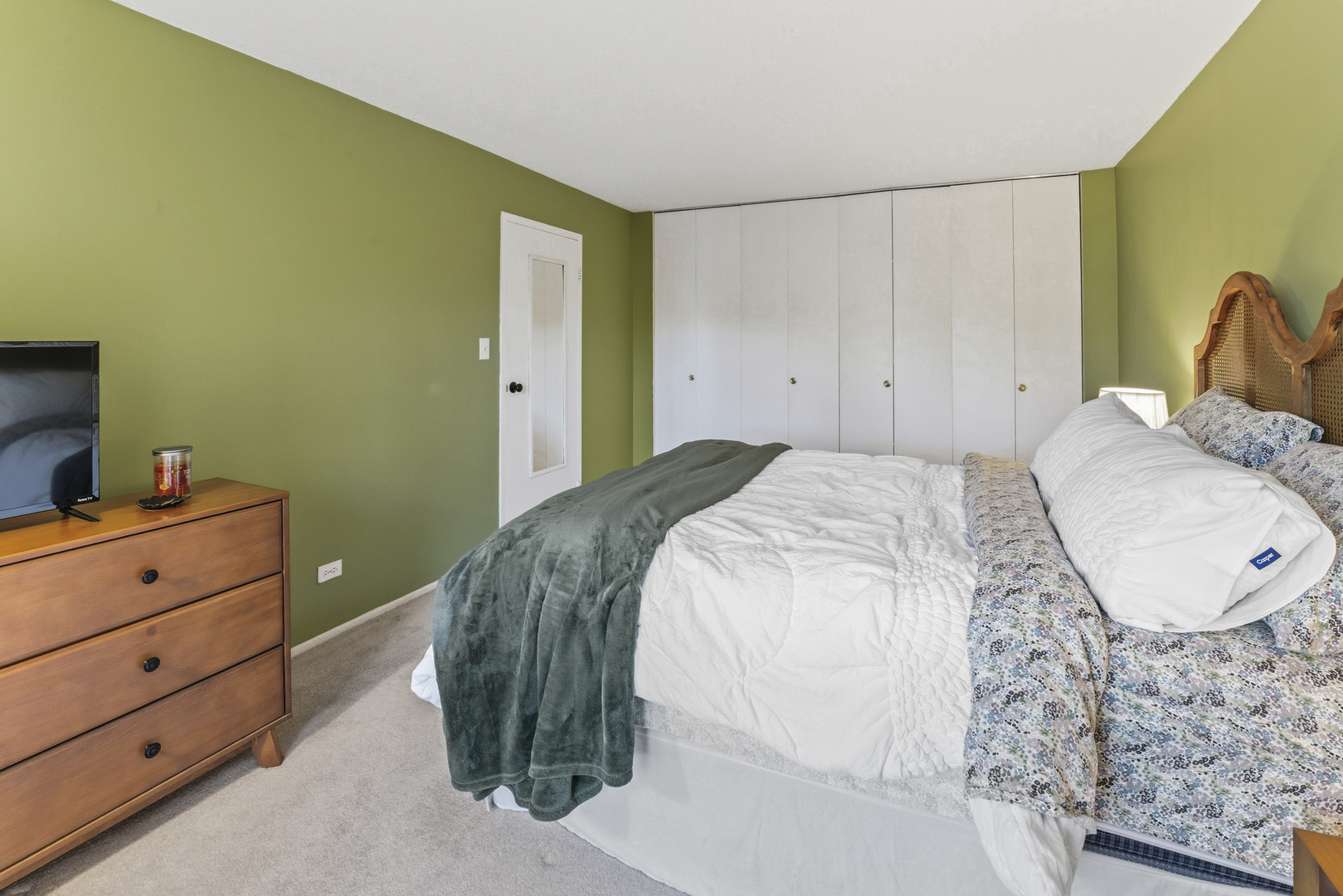 35 S Baybrook Drive Unit: 106