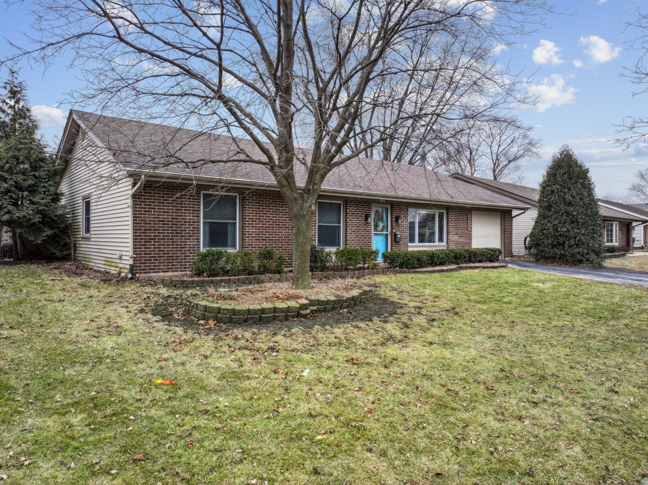 1520 Yorkshire Drive