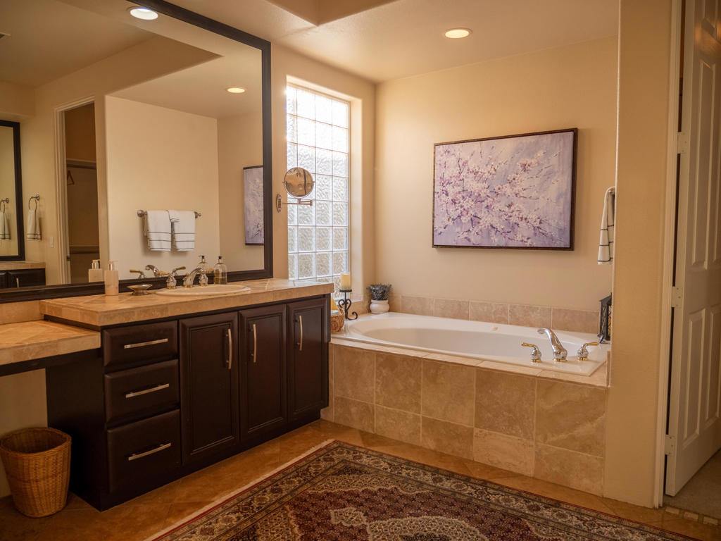 78720 Castle Pines Drive