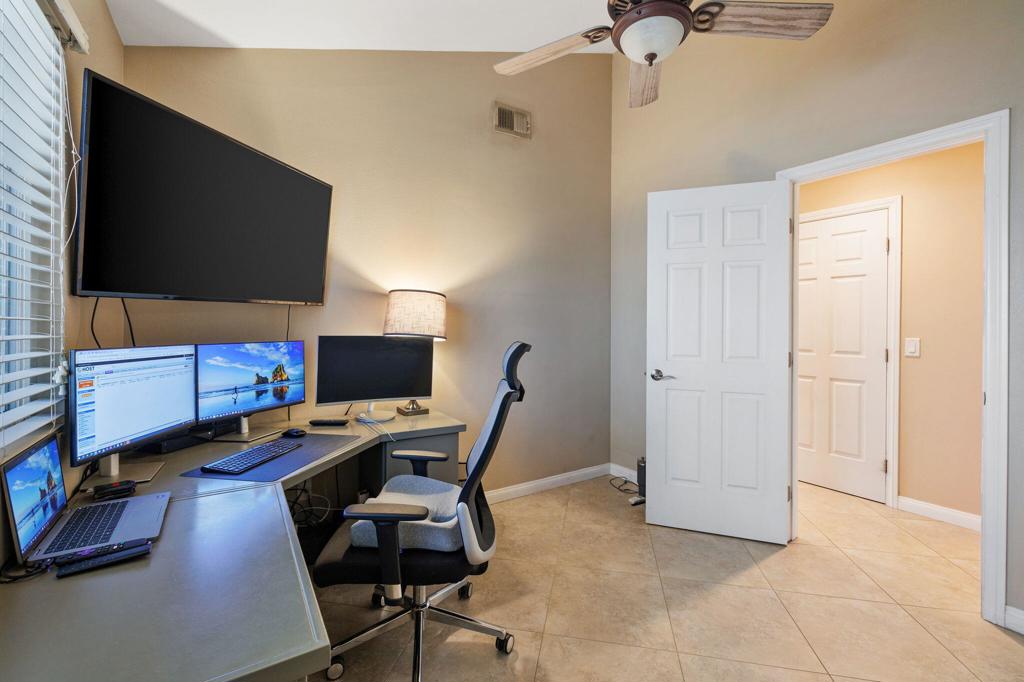 78317 Scarlet Court