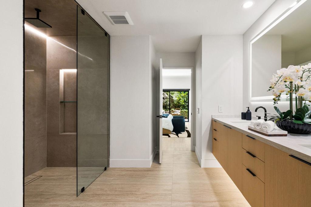 54109 Oakhill