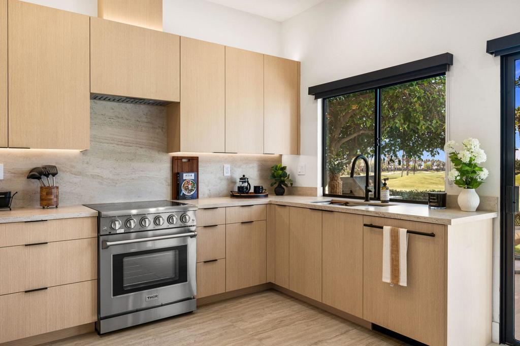 54109 Oakhill
