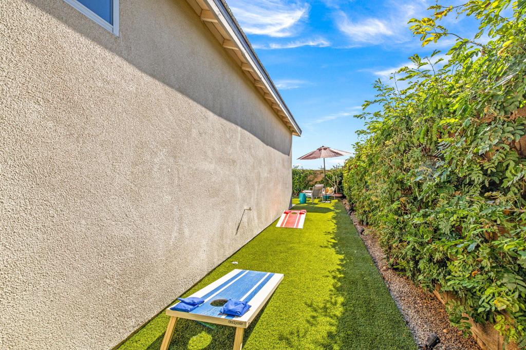 48584 Anastacia Court