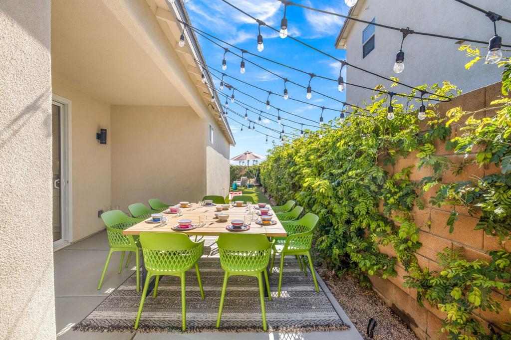 48584 Anastacia Court