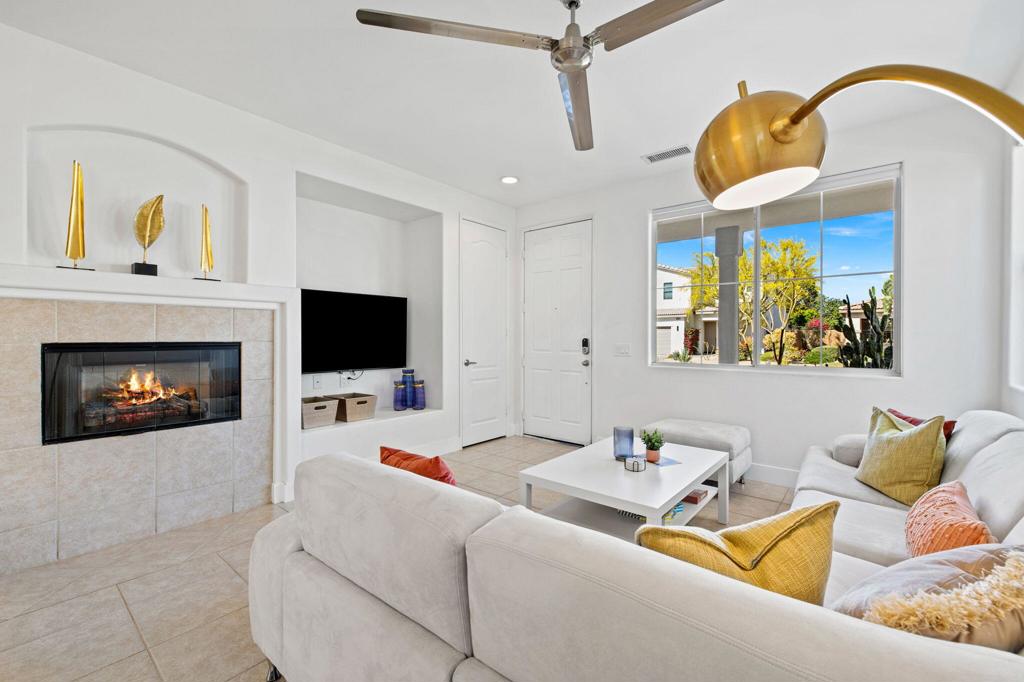 48584 Anastacia Court