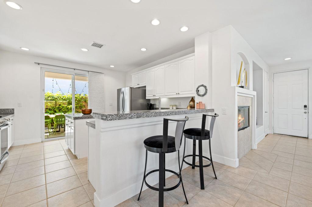 48584 Anastacia Court