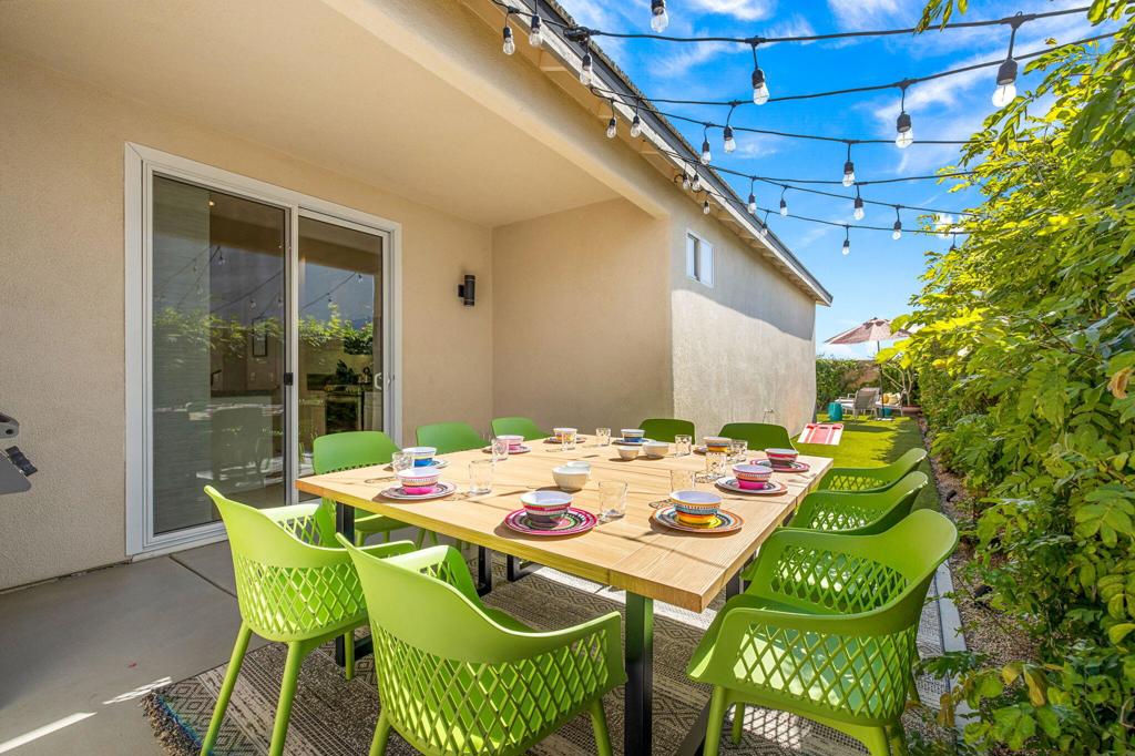 48584 Anastacia Court