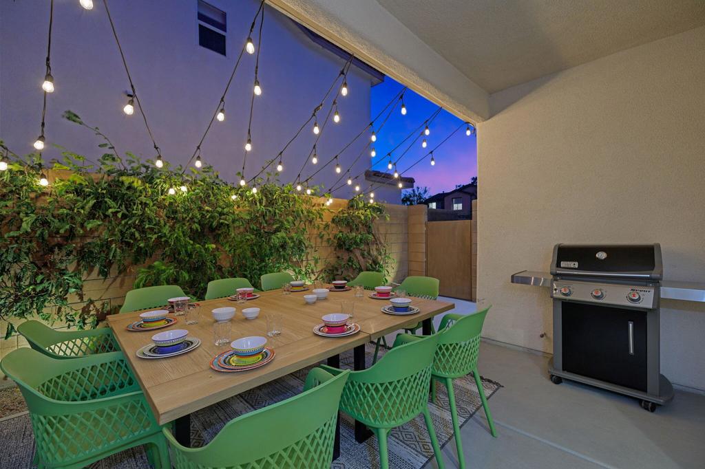 48584 Anastacia Court