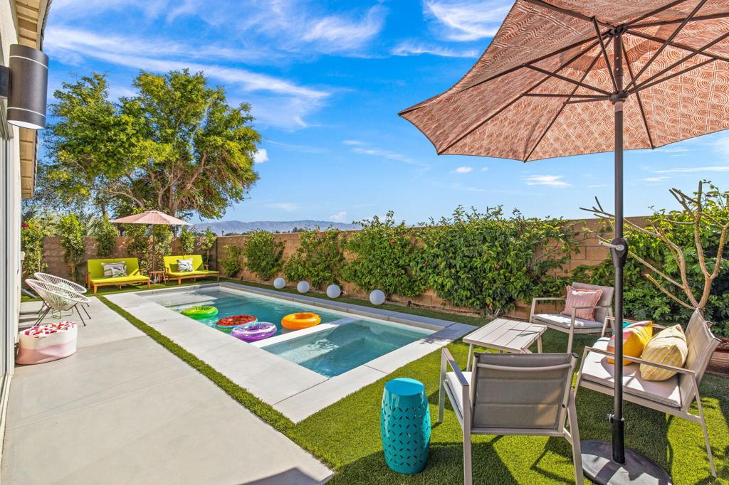 48584 Anastacia Court