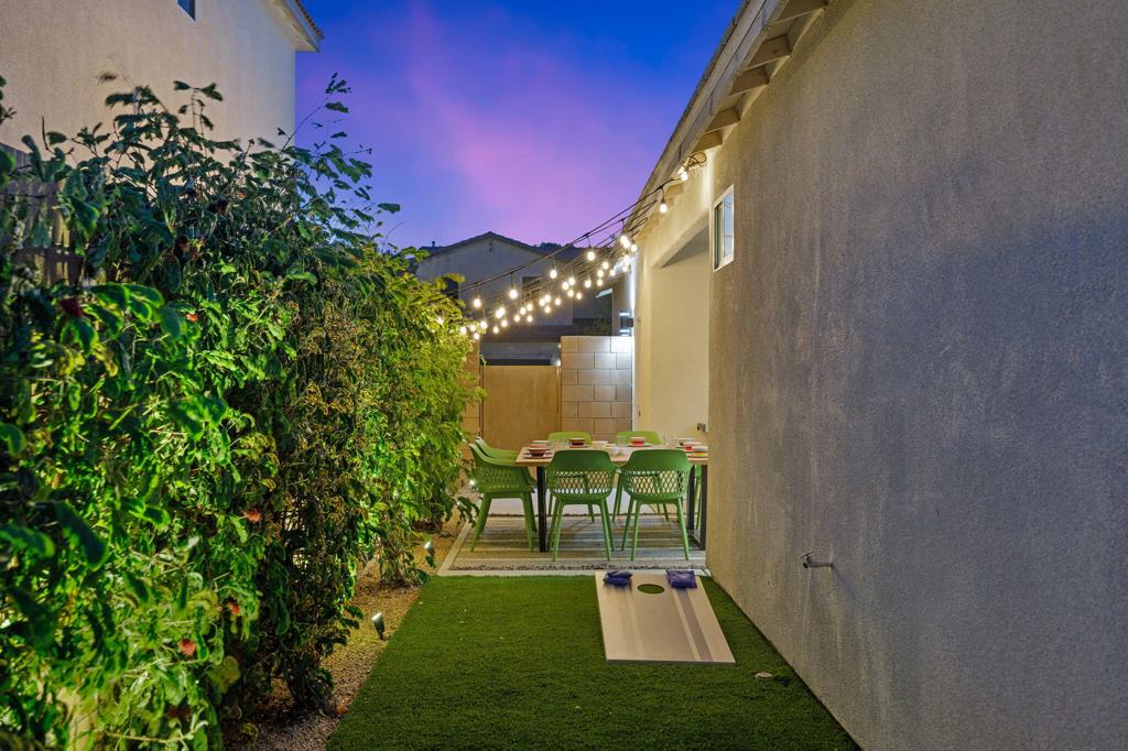 48584 Anastacia Court