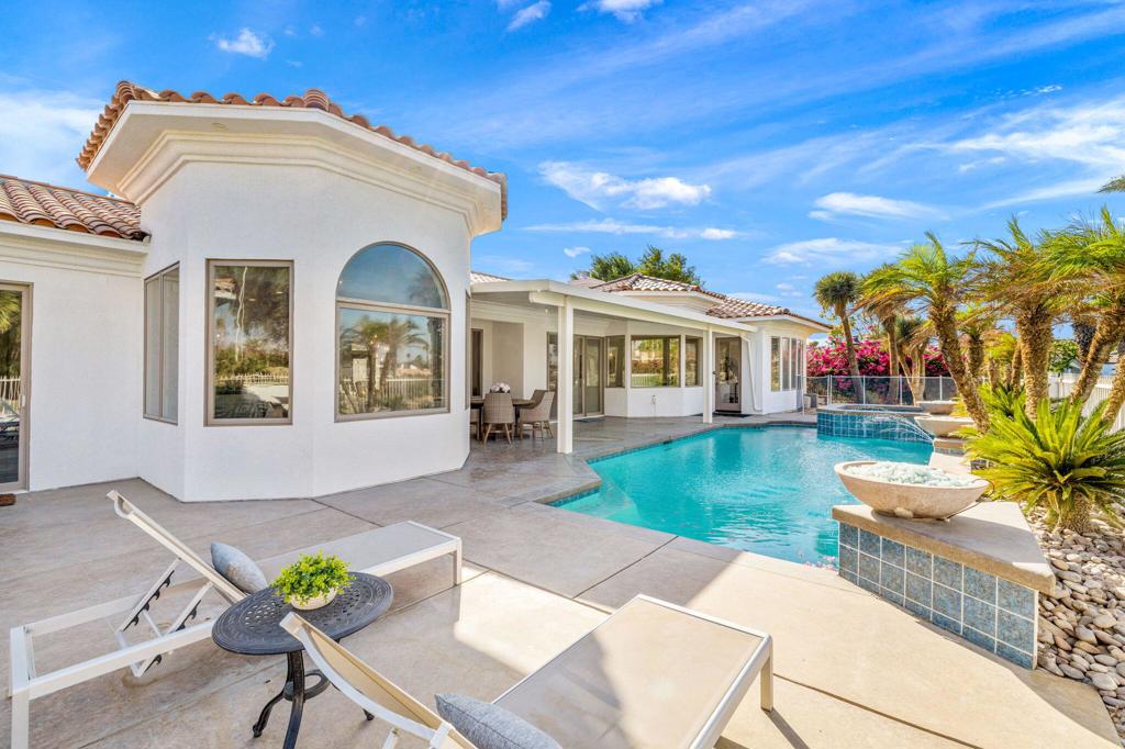 79570 Saint Margarets Bay