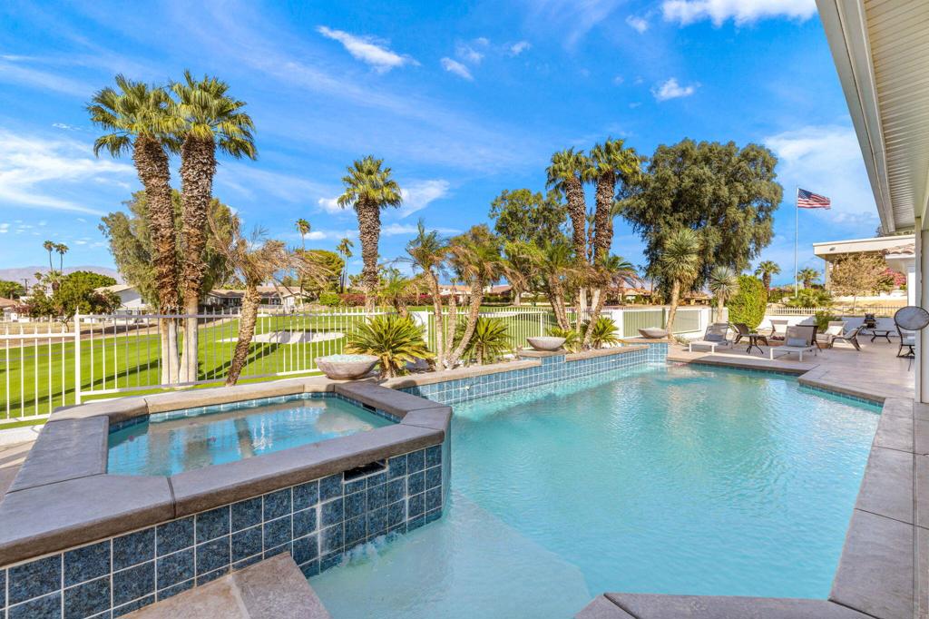 79570 Saint Margarets Bay