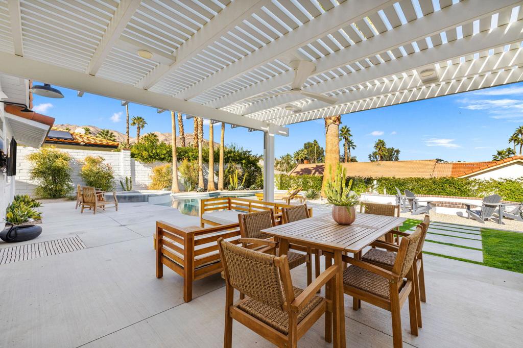 72890 Deer Grass Drive