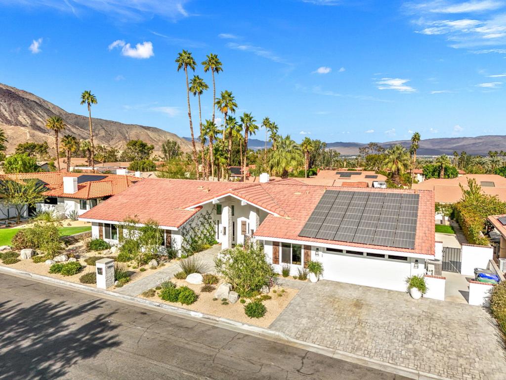 72890 Deer Grass Drive