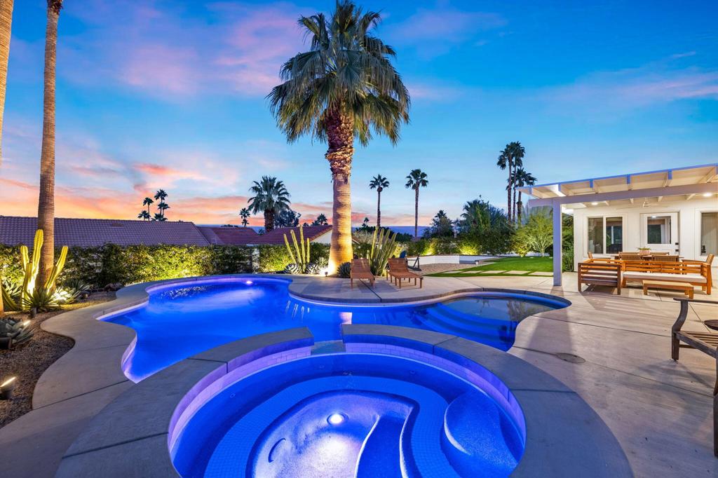 72890 Deer Grass Drive