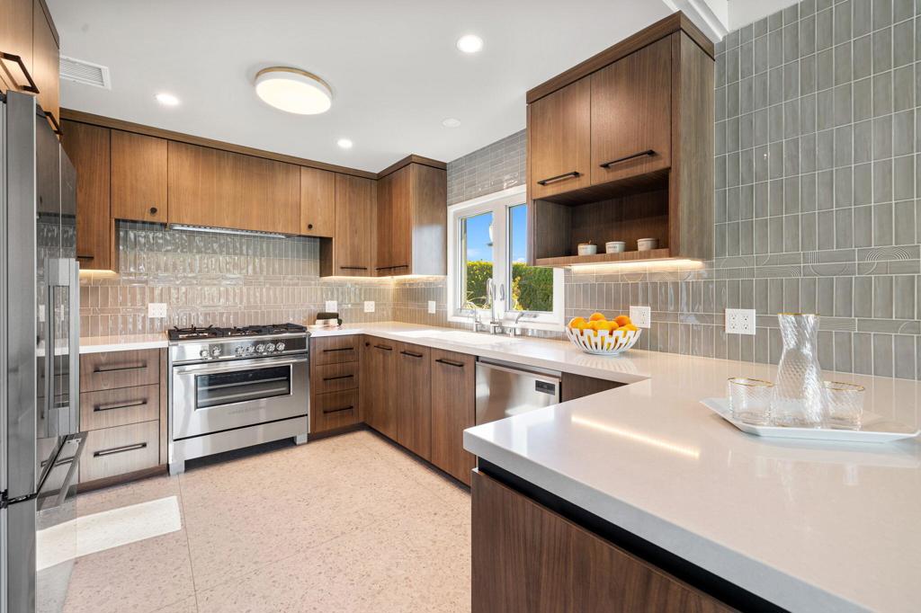 36903 Palm View Road