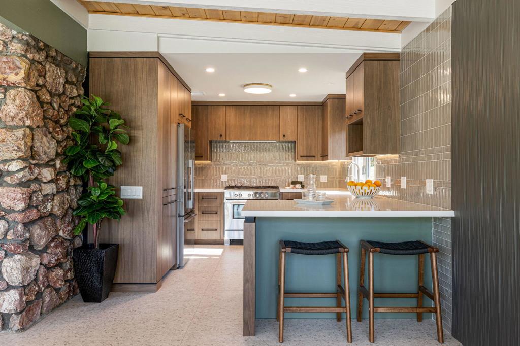 36903 Palm View Road