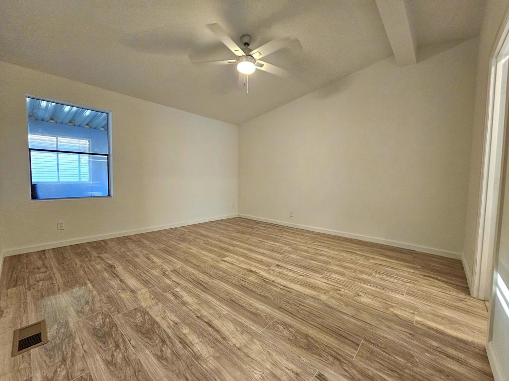 46618 Madison Street 105