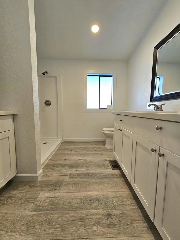 46618 Madison Street 105