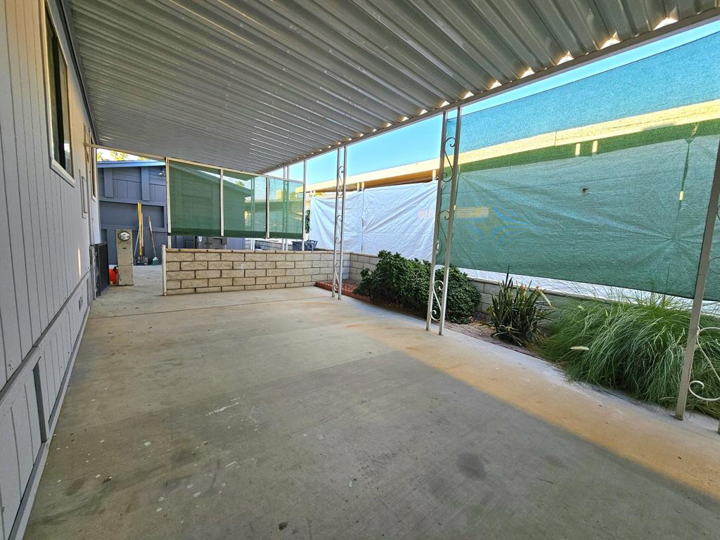 46618 Madison Street 105