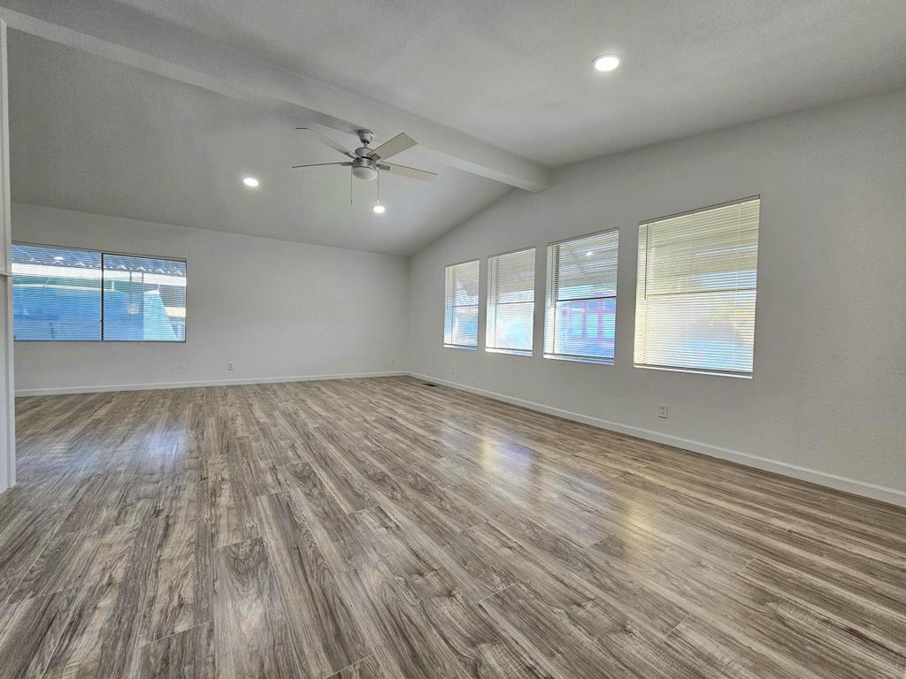 46618 Madison Street 105