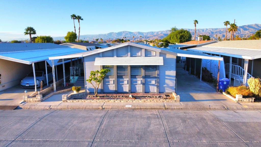 46618 Madison Street 105