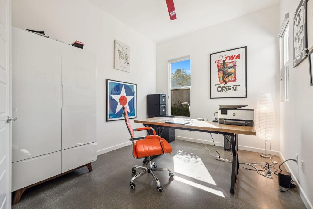 2691 Paragon Loop