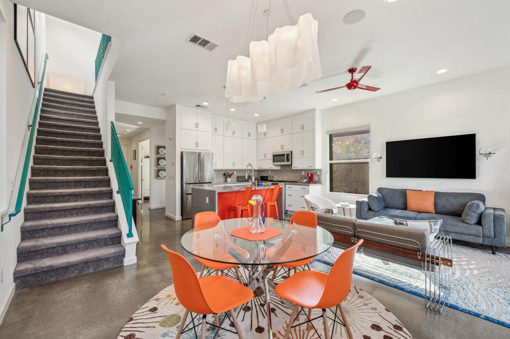 2691 Paragon Loop
