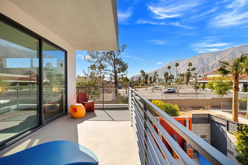 2691 Paragon Loop