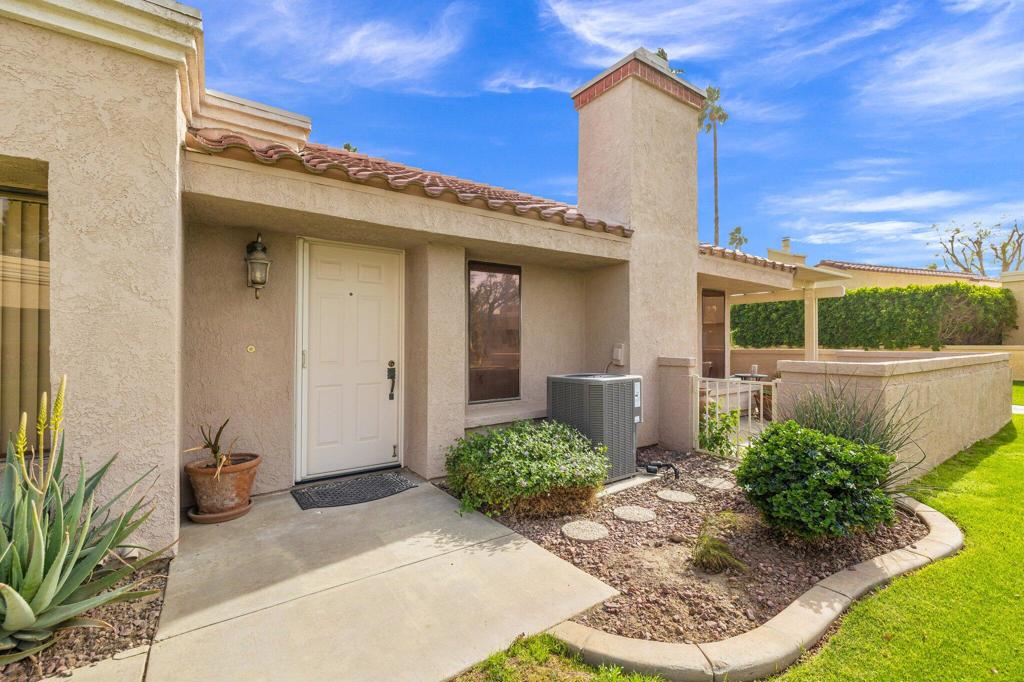 41575 Navarre Court