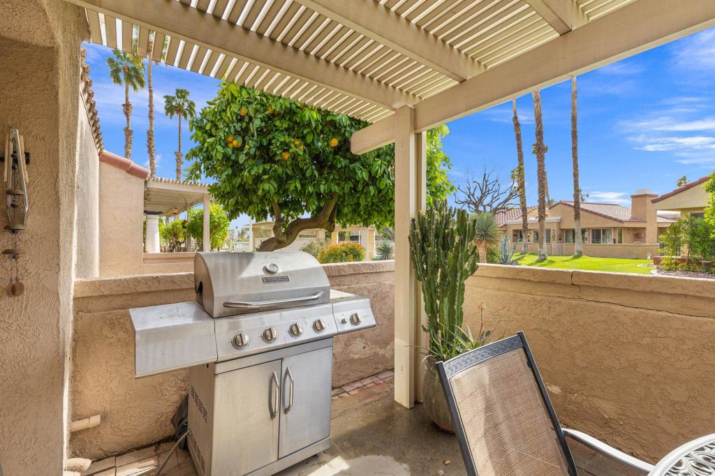 41575 Navarre Court