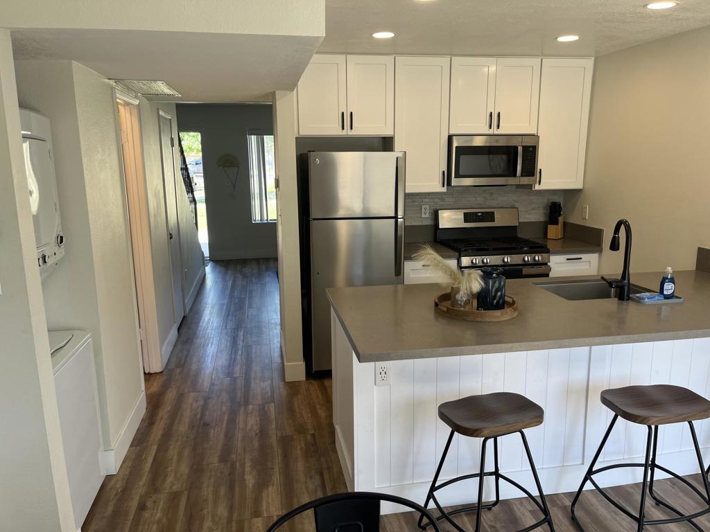 82567 Avenue 48 85