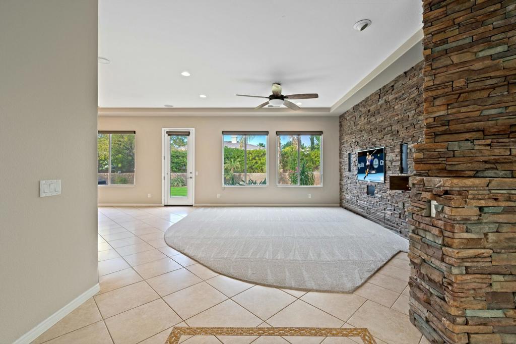 79862 Amora Drive