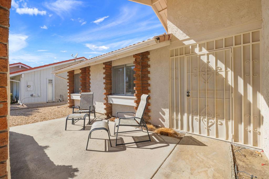 2050 Silver Oak Way