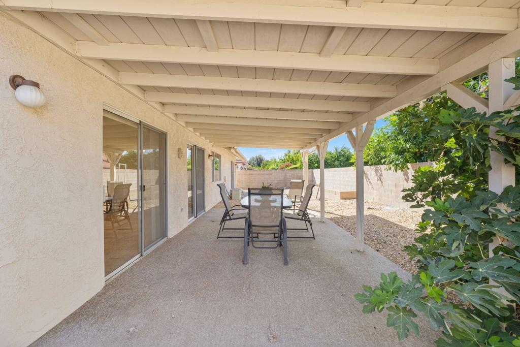 2050 Silver Oak Way