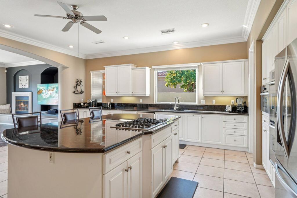 35104 Vista Del Aqua