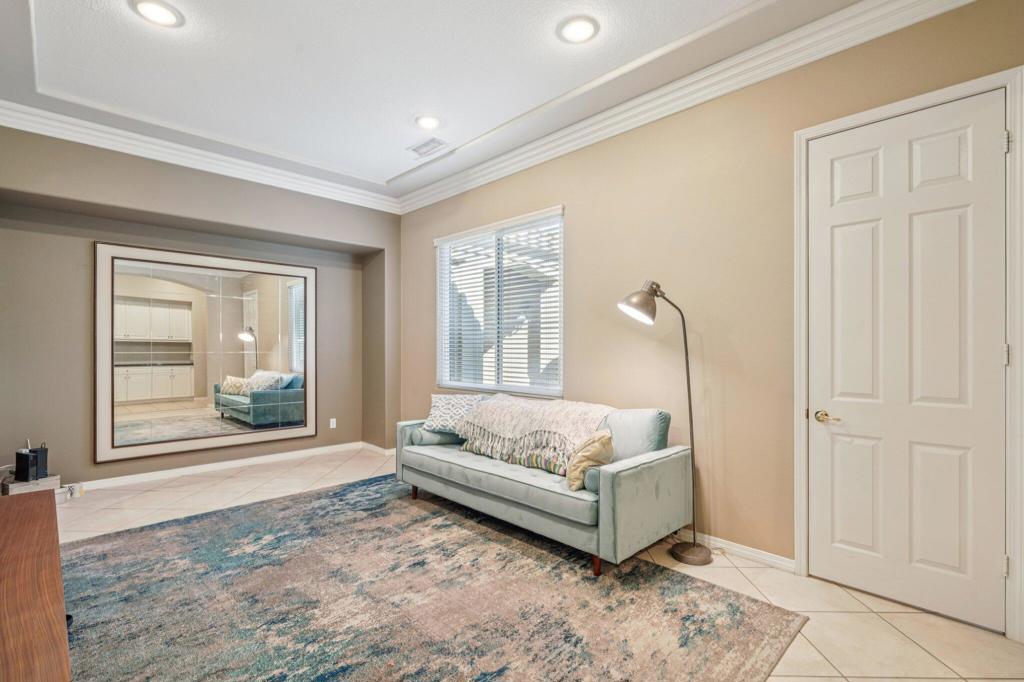 35104 Vista Del Aqua