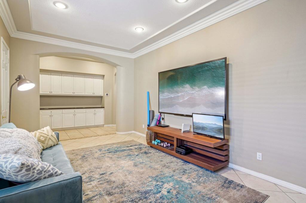 35104 Vista Del Aqua