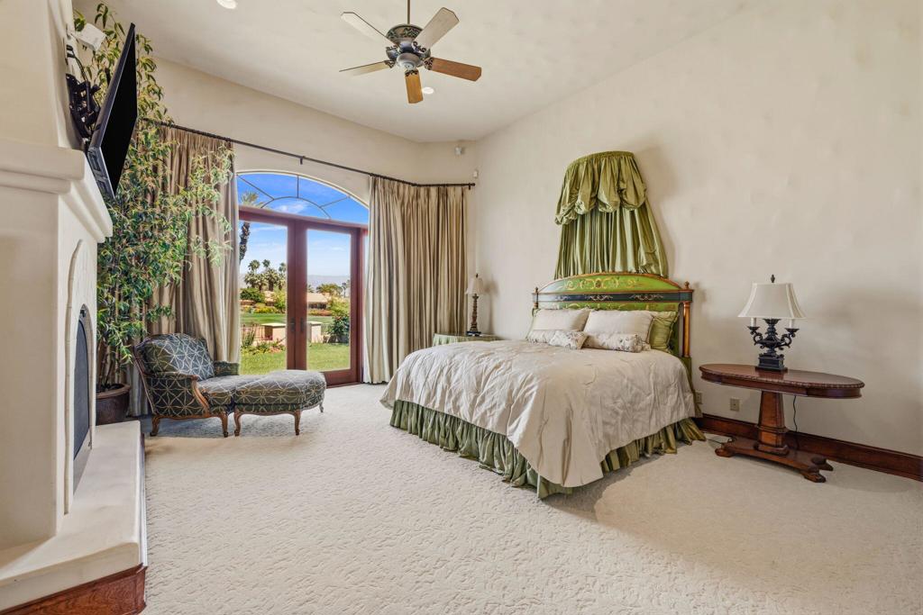 42430 Castle Harbor Court